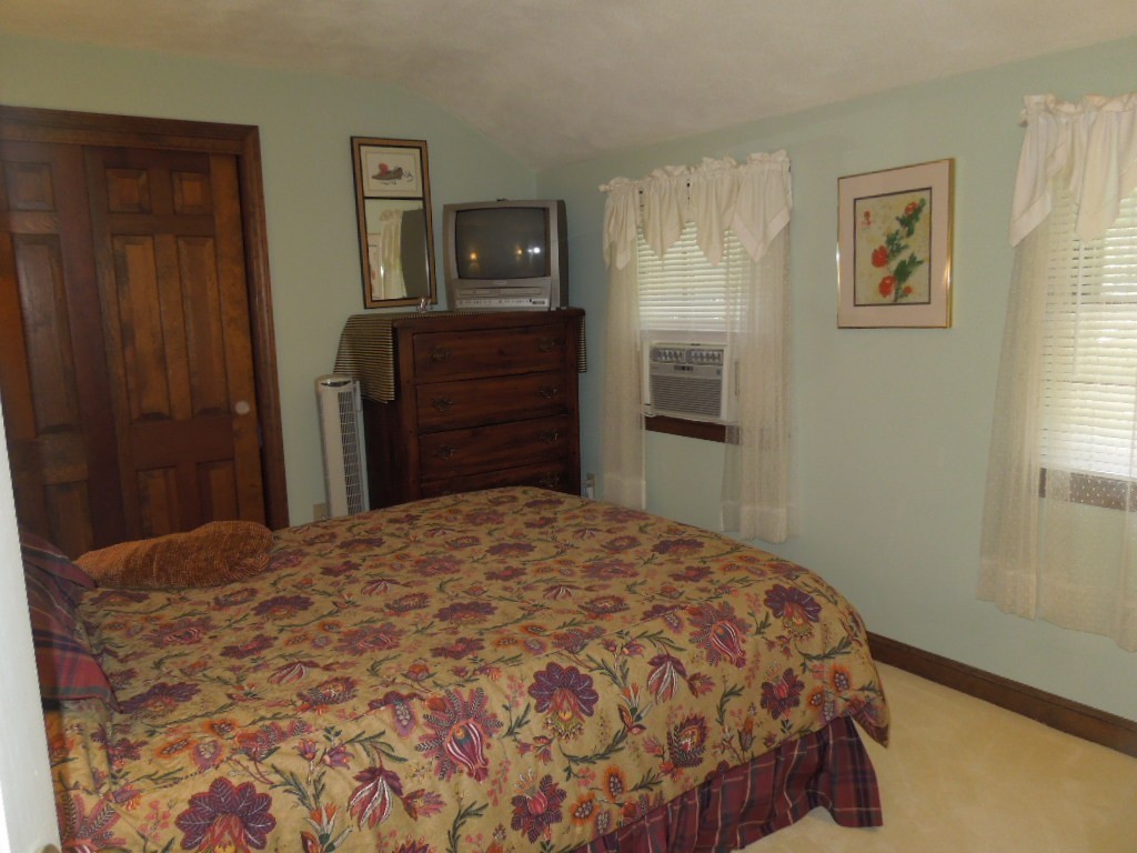 19 Old Homestead Road Westford, MA 01886 - Photo 11 of 28 Gallery Image 11