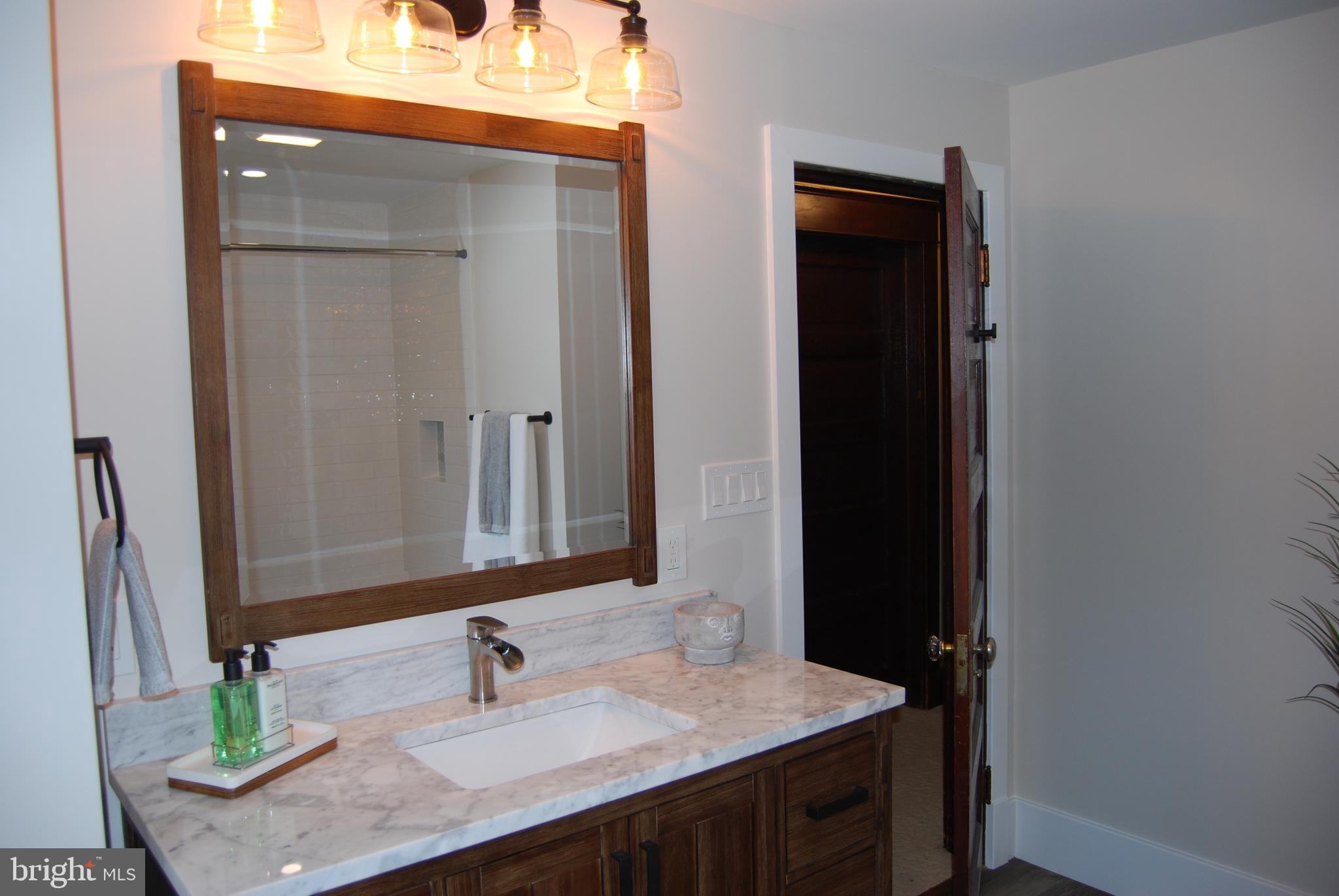 409 Kings Highway Mickleton, NJ 08056 - Photo 30 of 34 Bathroom