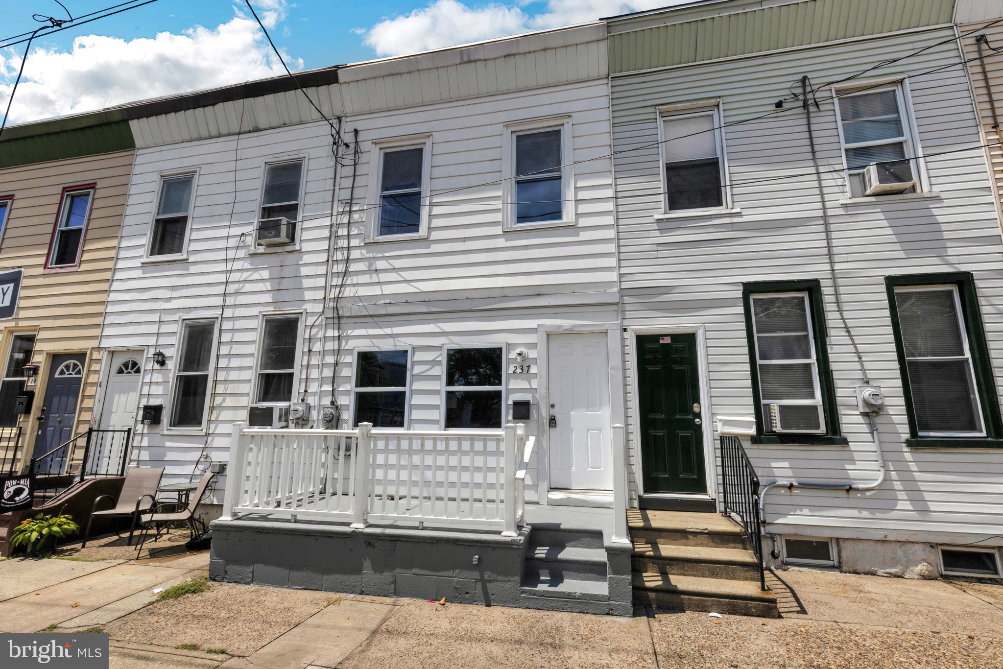 237 3rd Street Gloucester City, NJ 08030 - Photo 2 of 32