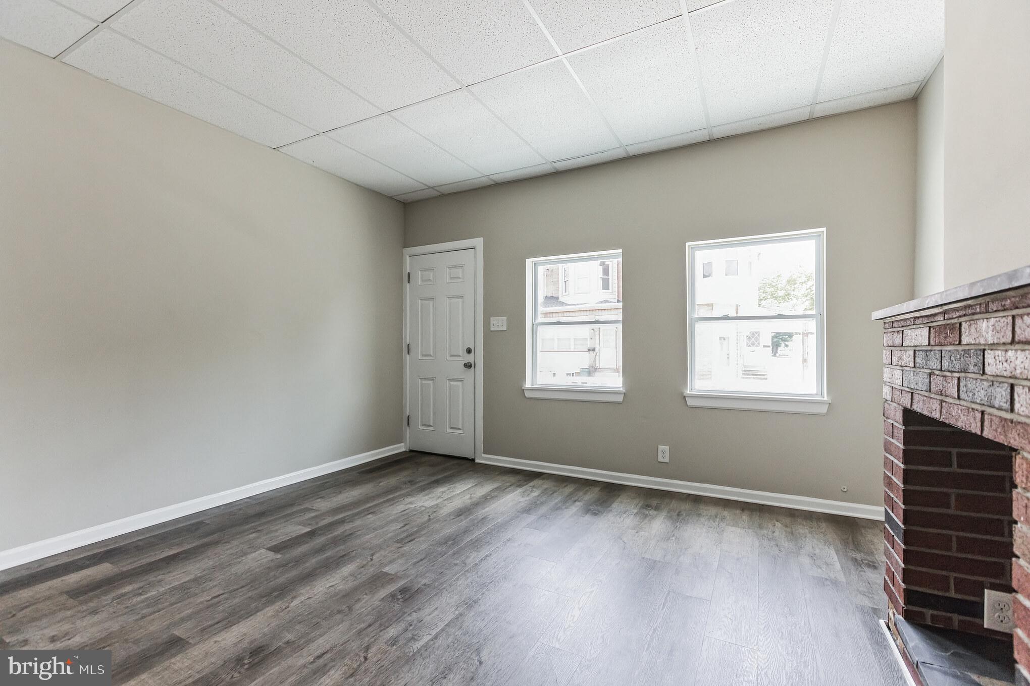 237 3rd Street Gloucester City, NJ 08030 - Photo 7 of 32