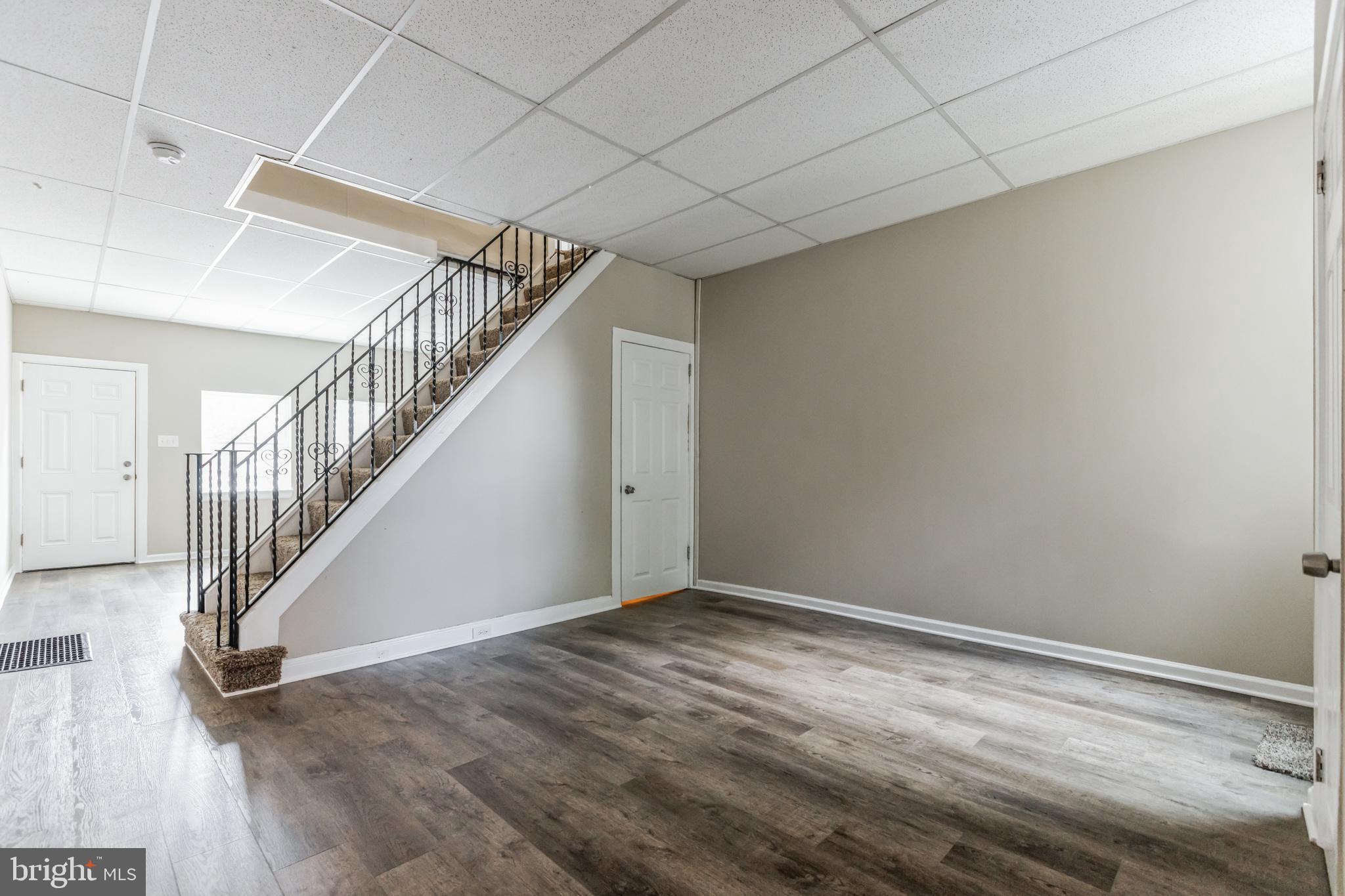 237 3rd Street Gloucester City, NJ 08030 - Photo 9 of 32