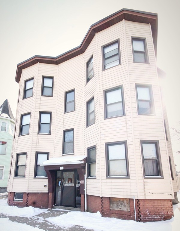 11 Marble Street Springfield, MA 01105 - Photo 1 of 3