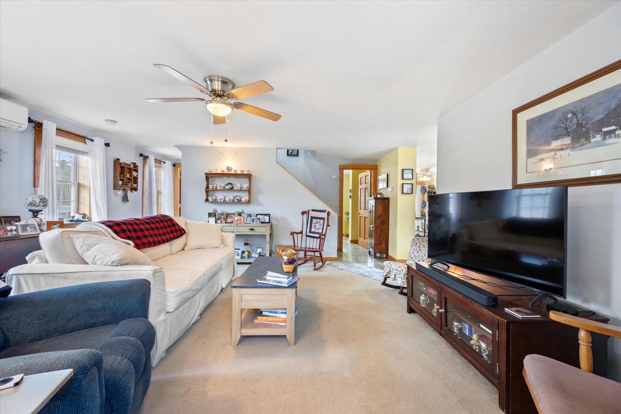 1135 Waltham Road Ellsworth, ME 04605 - Photo 18 of 41 22-Living Room