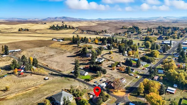 $279,000 | 602 West Bartlett Street, Oakesdale, WA 99158
