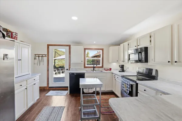 $279,000 | 602 West Bartlett Street, Oakesdale, WA 99158