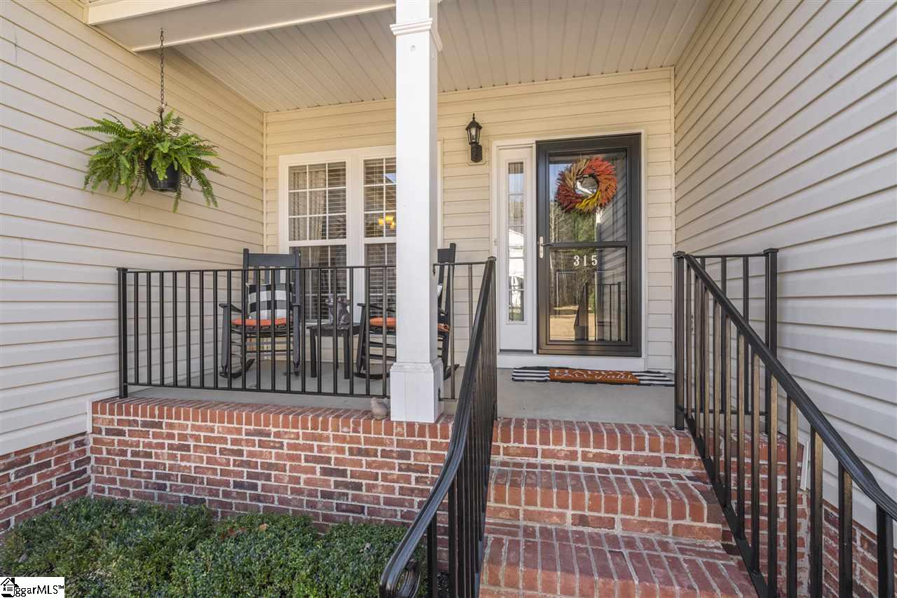 315 Amberleaf Way Simpsonville, SC 29681 - Photo 19 of 28 Gallery Image 19