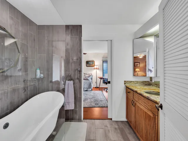 $1,200,000 | 68-3747 Kimo Nui Street, Waikoloa, HI 96738