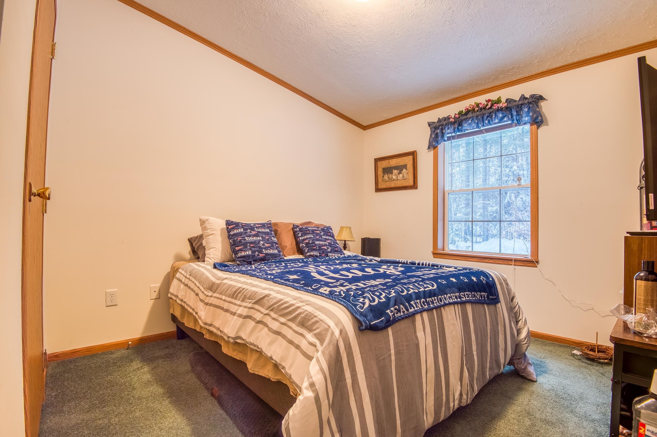 6 Butternut Lane Tamworth, NH 03886 - Photo 23 of 37