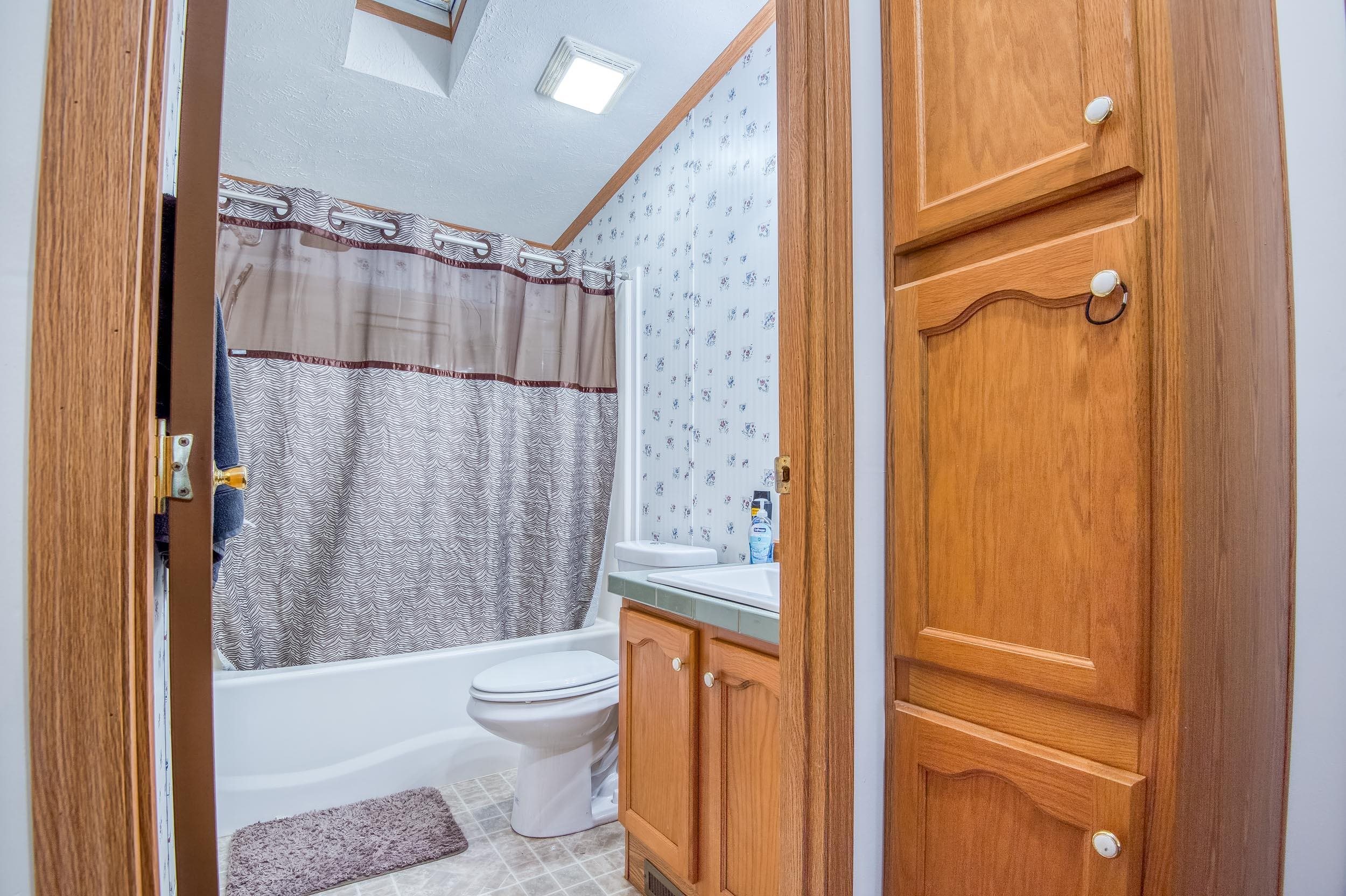 6 Butternut Lane Tamworth, NH 03886 - Photo 28 of 37