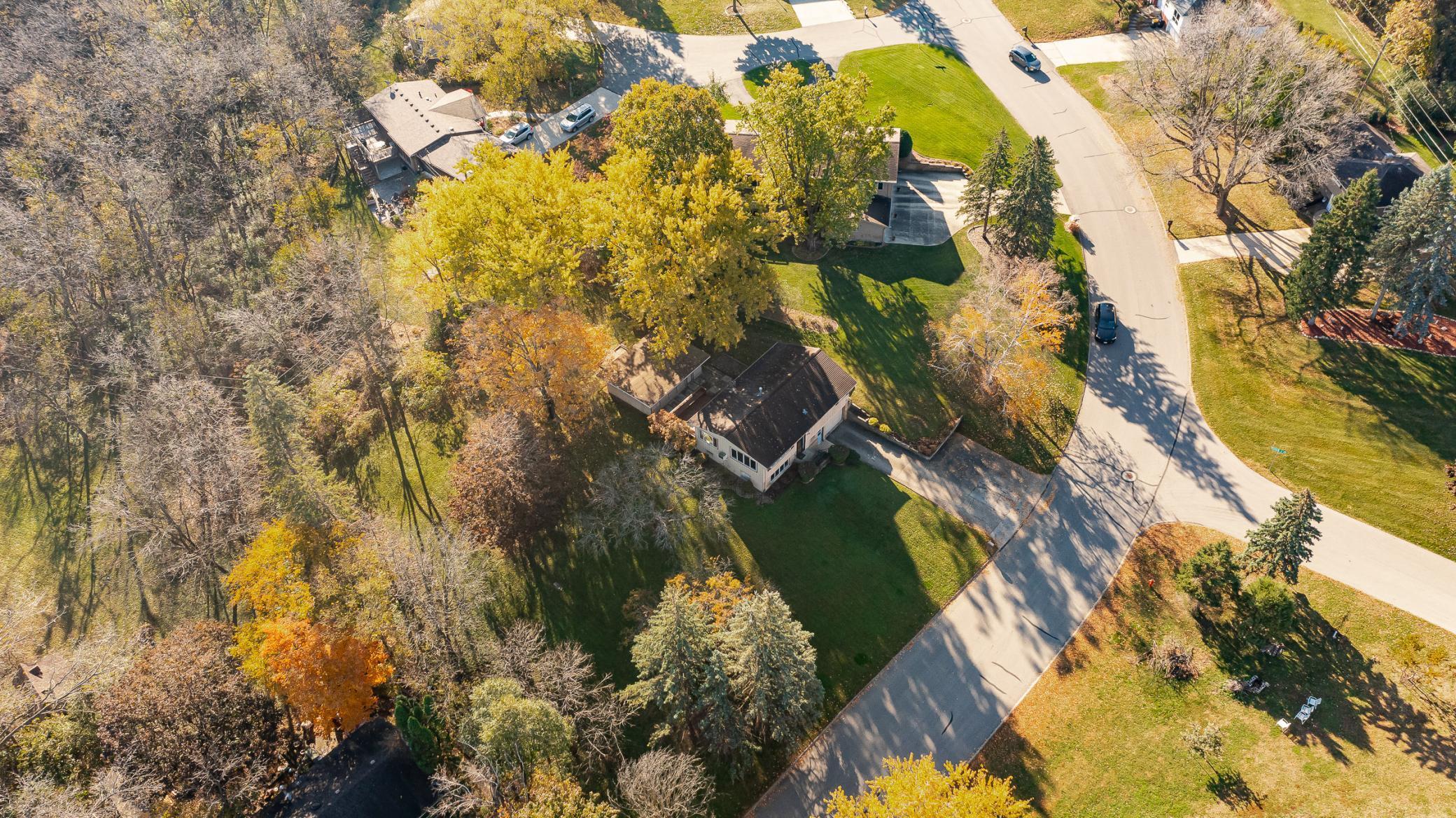 1073 Forest Hills Drive Southwest Rochester, MN 55902 - Photo 8 of 29