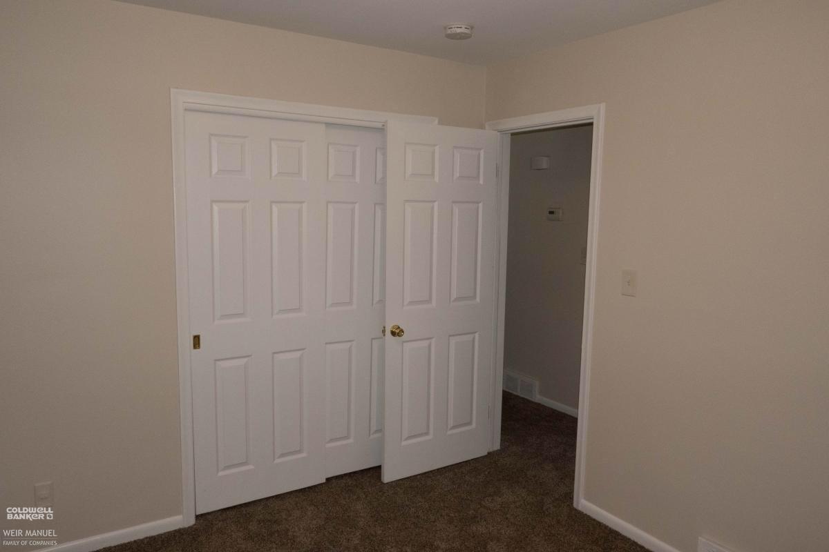 20779 North Nunneley Road Clinton Township, MI 48036 - Photo 6 of 12