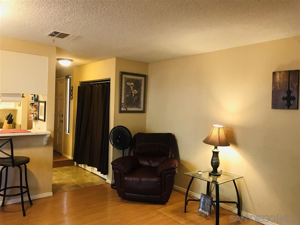 646 Pecos Street Spring Valley, CA 91977 - Photo 9 of 23 Gallery Image 9