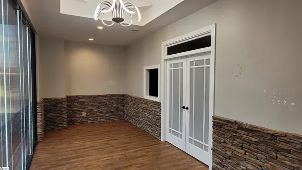 $799,900 | 463 Calhoun Avenue, Greenwood, SC 29649