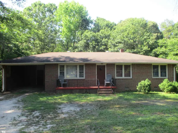 $195,000 | 109 Crawford Drive, Belton, SC 29627