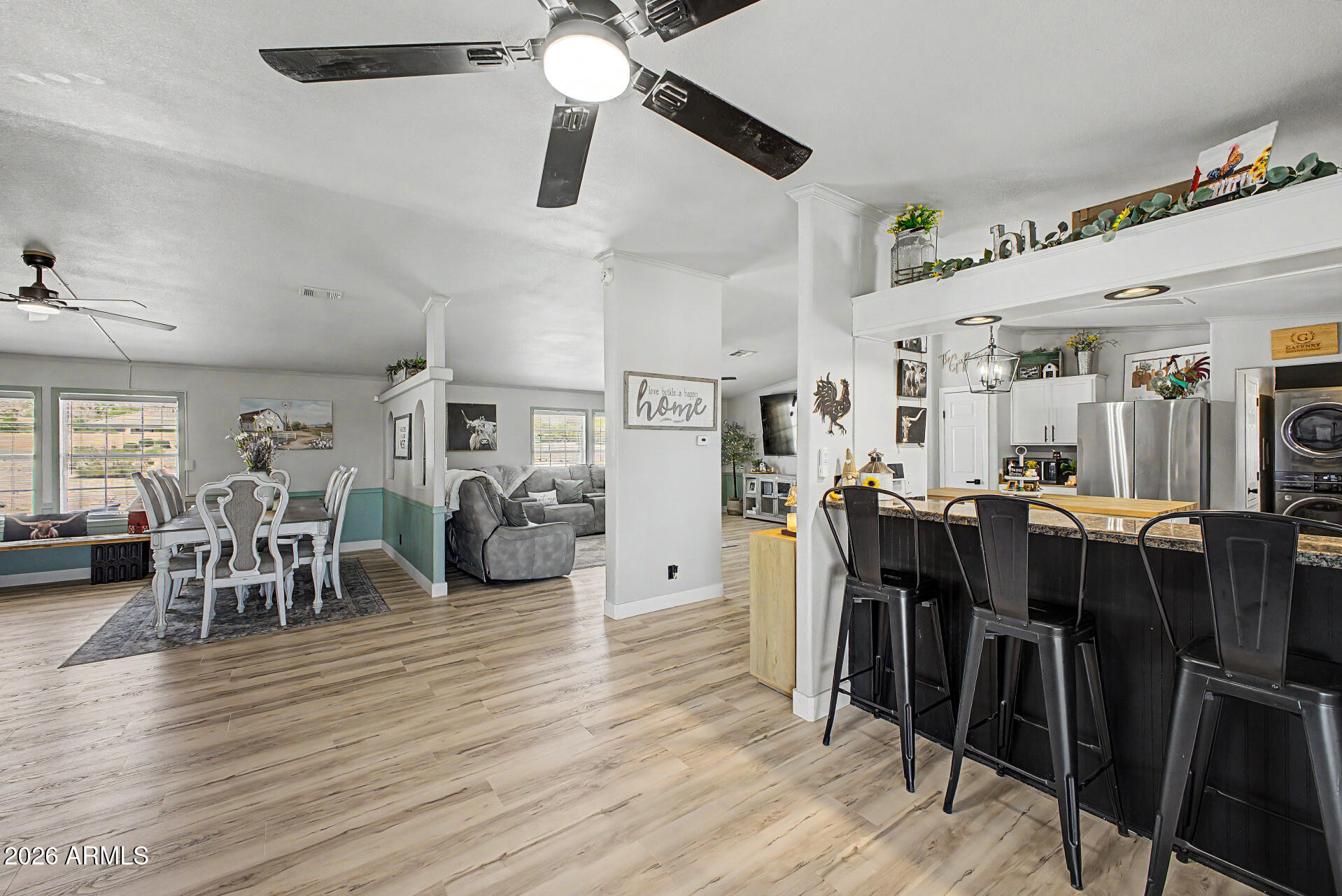 9815 East Brown Road Mesa, AZ 85207 - Photo 13 of 31 Dining Counter