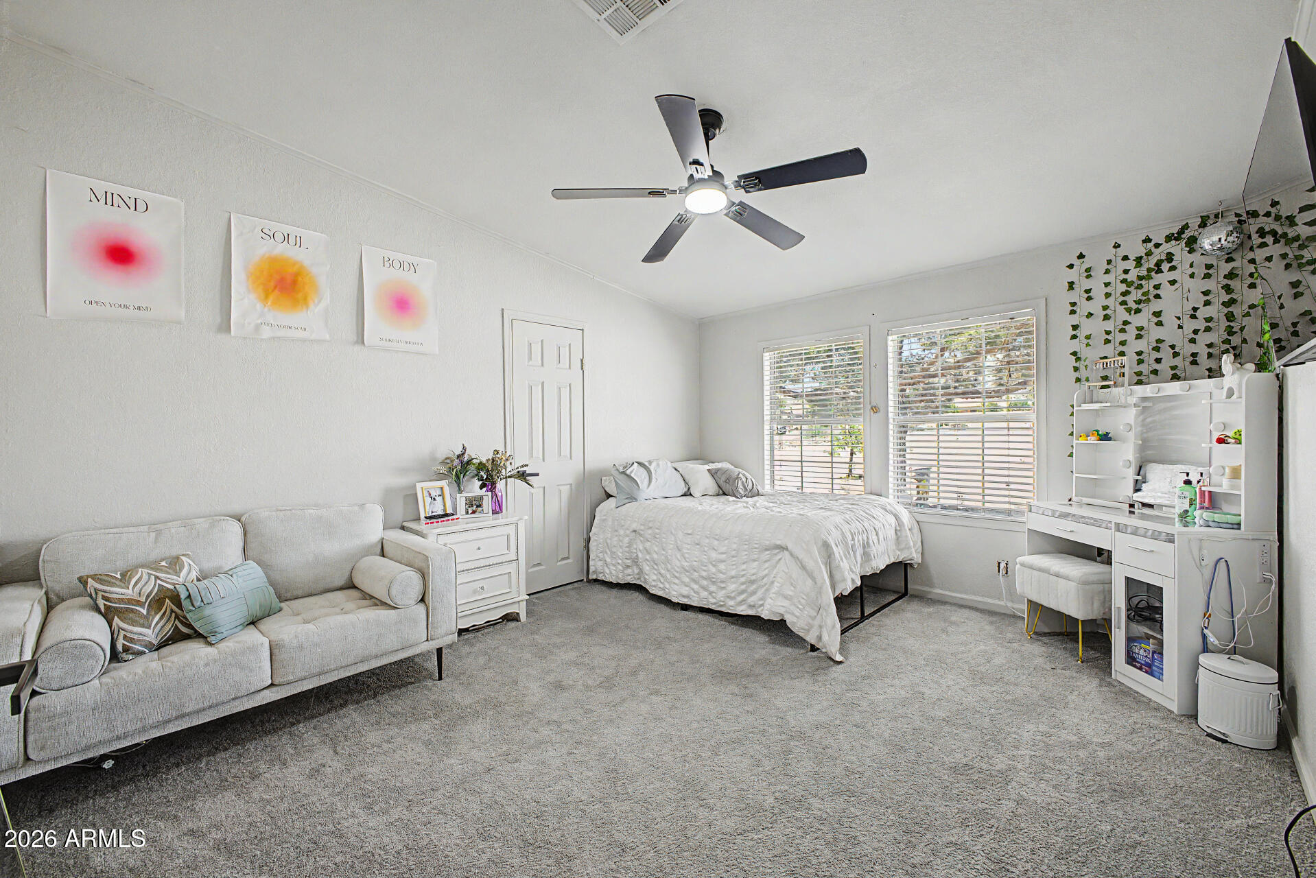 9815 East Brown Road Mesa, AZ 85207 - Photo 17 of 31 Second Bedroom