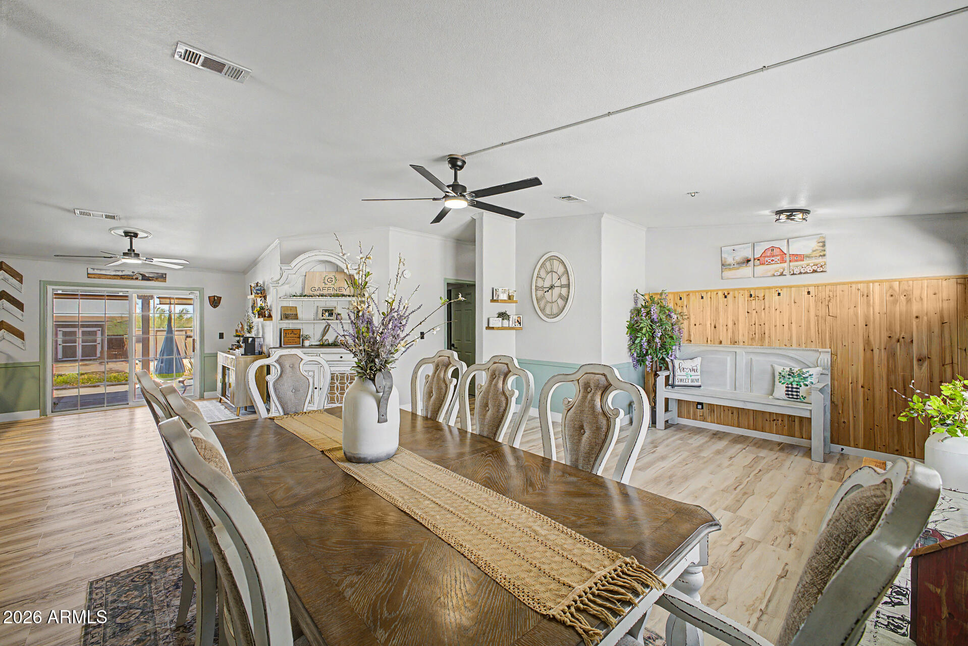 9815 East Brown Road Mesa, AZ 85207 - Photo 9 of 31 Dining