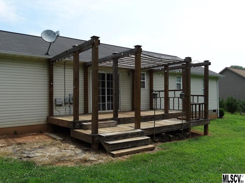 309 Cape Hickory Road Hickory, NC 28601 - Photo 14 of 23 Gallery Image 14