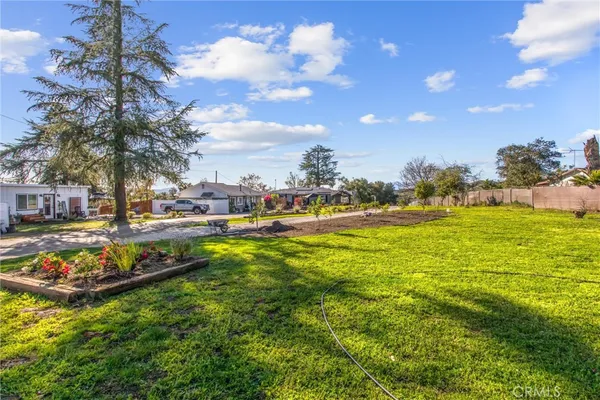 $1,095,000 | 33574 Washington Drive, Yucaipa, CA 92399