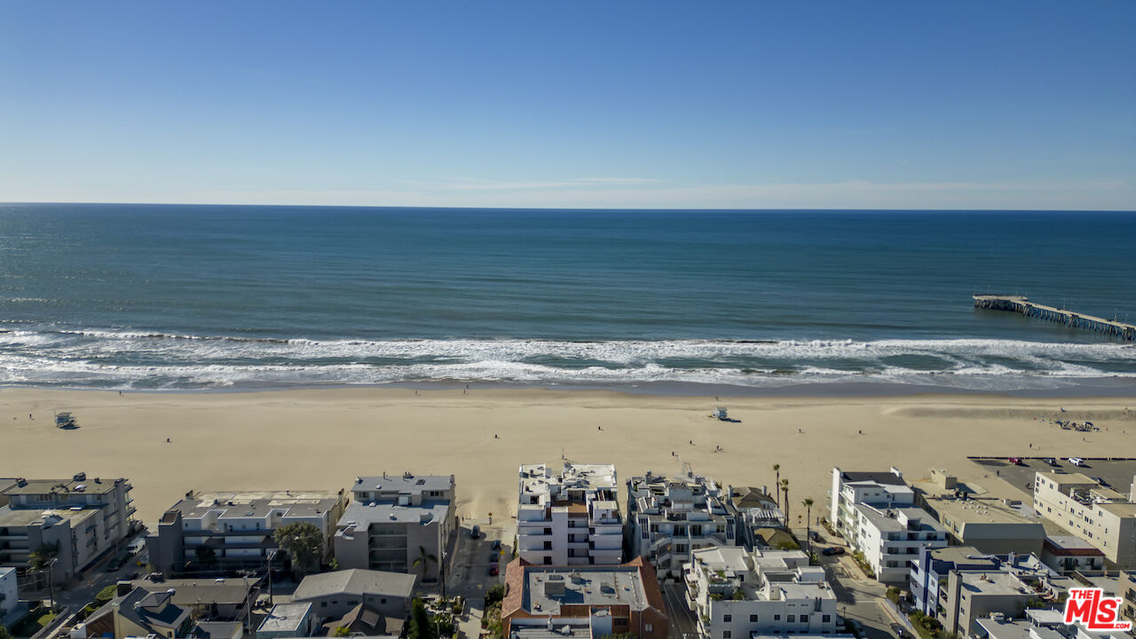 1 Eastwind Street, Unit 201 Marina del Rey, CA 90292 - Photo 39 of 40 a view of an ocean