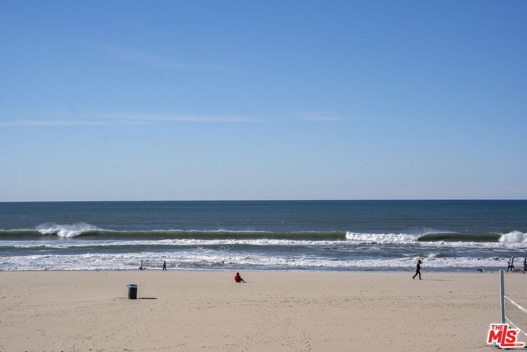 1 Eastwind Street, Unit 201 Marina del Rey, CA 90292 - Photo 40 of 40 a view of an ocean