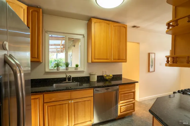 $949,000 | 110 Birch Way, San Rafael, CA 94903