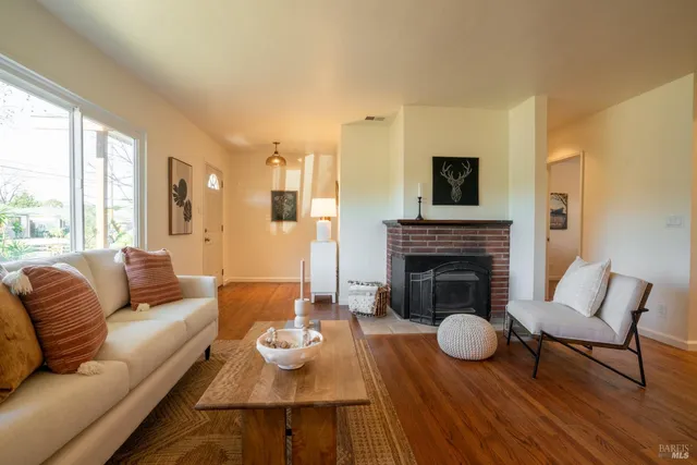 $949,000 | 110 Birch Way, San Rafael, CA 94903