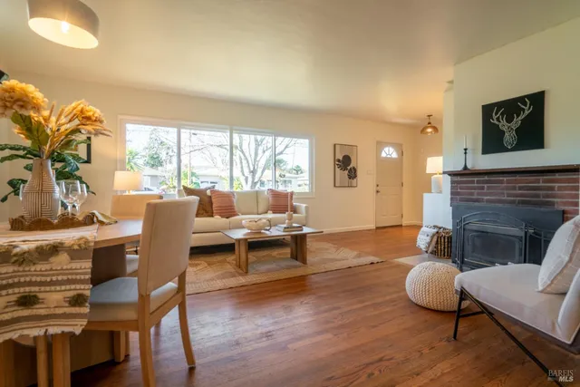 $949,000 | 110 Birch Way, San Rafael, CA 94903