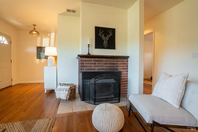 $949,000 | 110 Birch Way, San Rafael, CA 94903