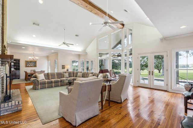 $1,499,000 | 81 James Jarrell Road, Carriere, MS 39426