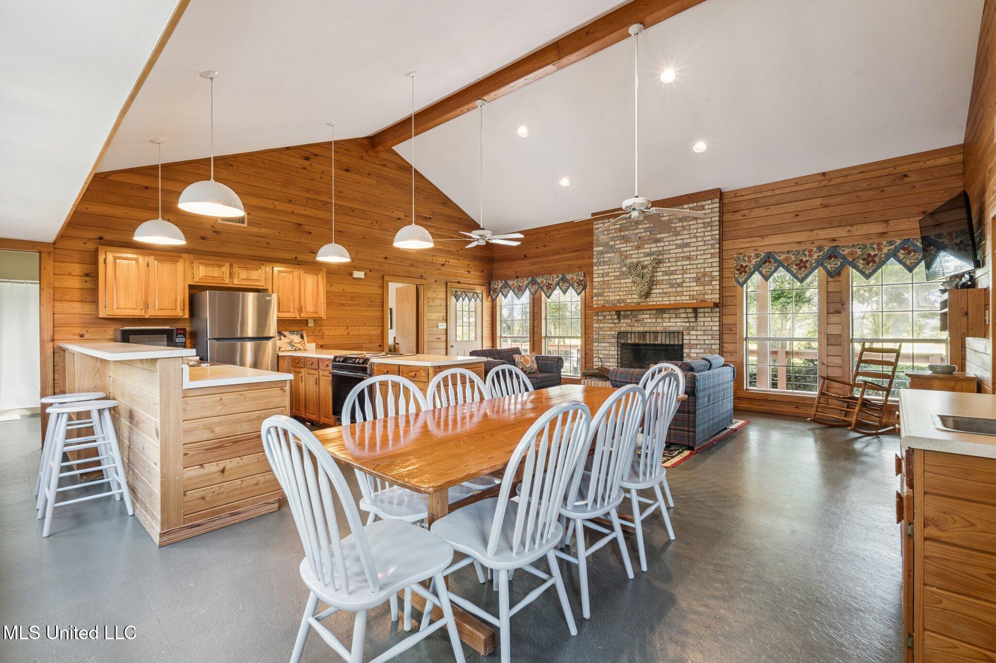 81 James Jarrell Road Carriere, MS 39426 - Photo 25 of 36 018