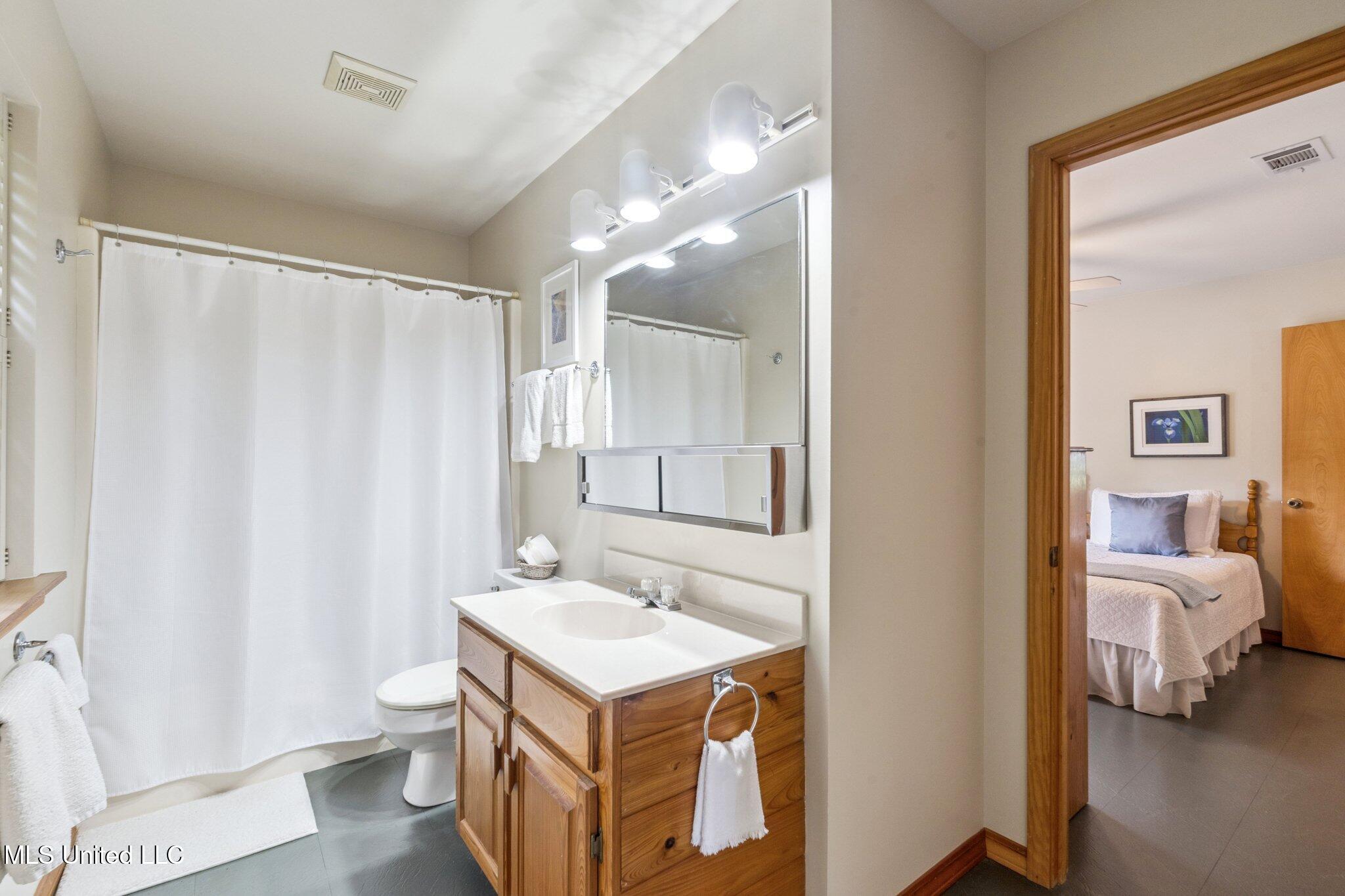 81 James Jarrell Road Carriere, MS 39426 - Photo 30 of 36 019