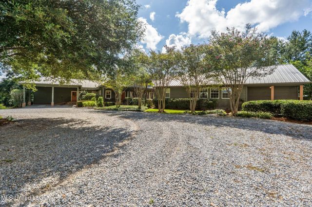 $1,499,000 | 81 James Jarrell Road, Carriere, MS 39426