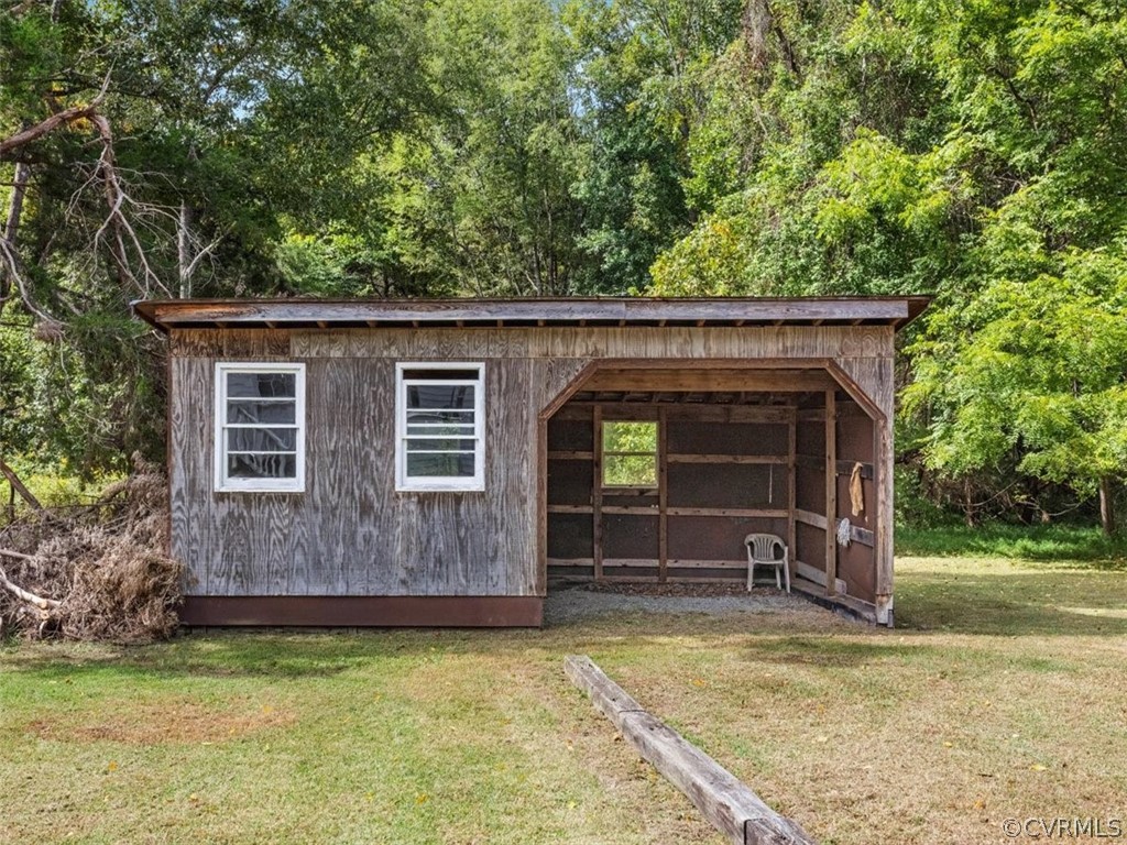 2432 Maidens Road Maidens, VA 23102 - Photo 23 of 25 Gallery Image 23
