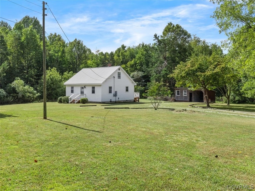 2432 Maidens Road Maidens, VA 23102 - Photo 3 of 25 Gallery Image 3
