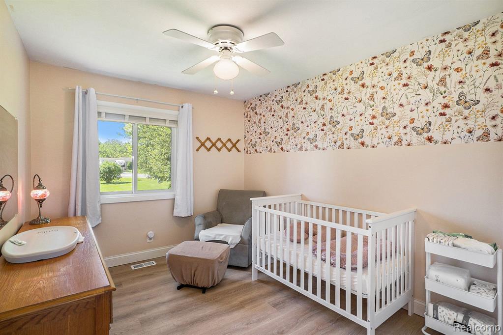 4040 West Thompson Road Linden, MI 48451 - Photo 12 of 26