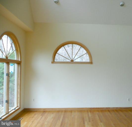 11000 Gaither Farm Road Ellicott City, MD 21042 - Photo 9 of 22 Living Room