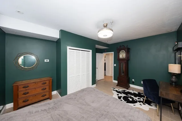 $325,000 | 32 Providence Street, Unit 5, Worcester, MA 01604