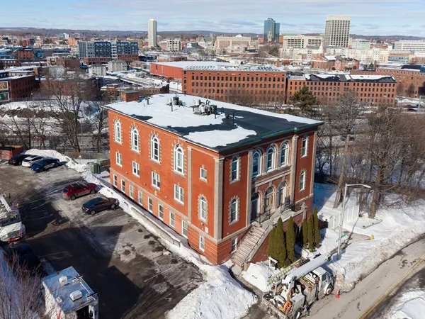 $310,000 | 32 Providence Street, Unit 5, Worcester, MA 01604