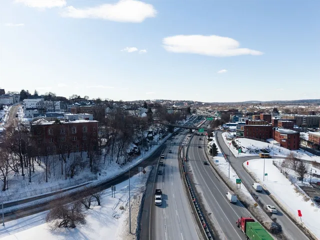 $325,000 | 32 Providence Street, Unit 5, Worcester, MA 01604