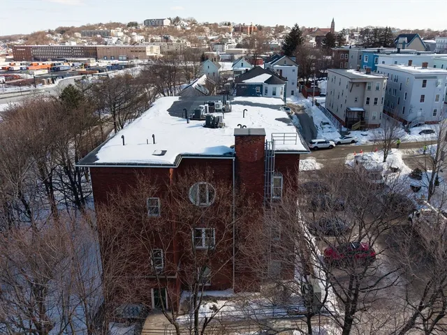 $325,000 | 32 Providence Street, Unit 5, Worcester, MA 01604