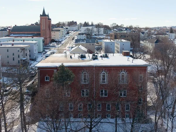 $310,000 | 32 Providence Street, Unit 5, Worcester, MA 01604