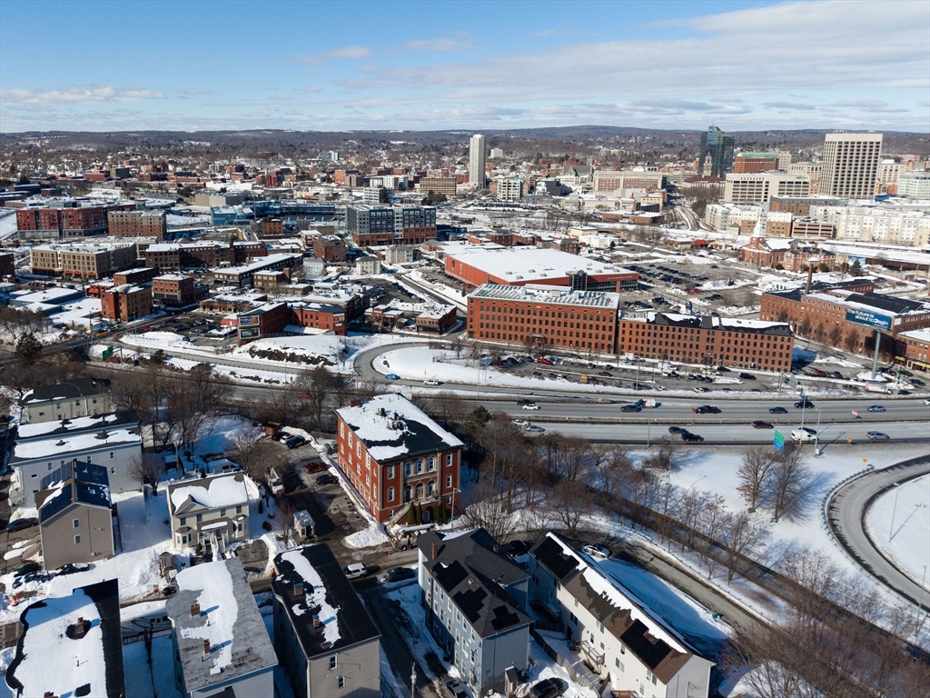 32 Providence Street, Unit 5 Worcester, MA 01604 - Photo 39 of 42 an aerial view of a city