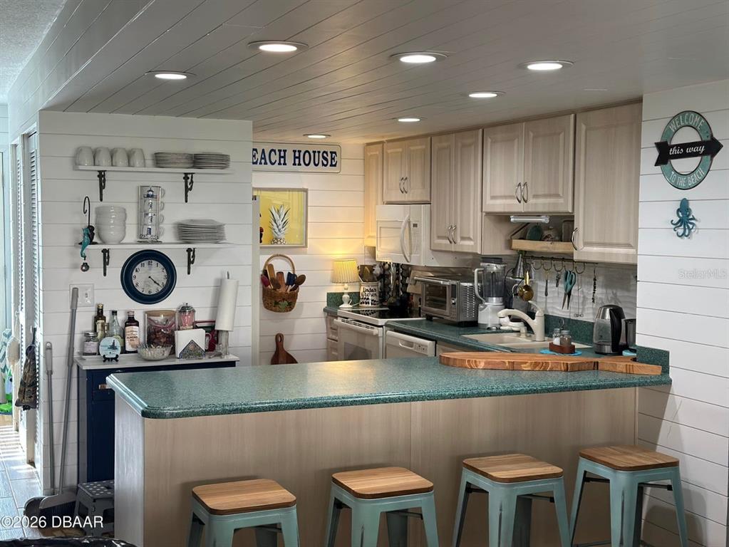 4758 South Atlantic Avenue, Unit 6 Ponce Inlet, FL 32127 - Photo 3 of 25