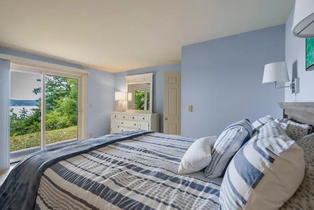 $925,000 | 127 Appalachee Road, Boothbay Harbor, ME 04538