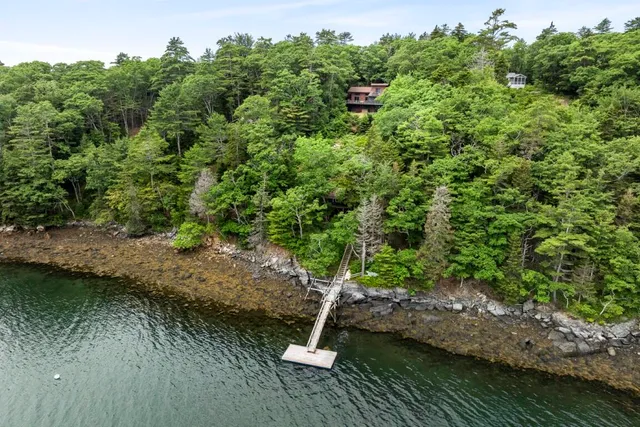 $925,000 | 127 Appalachee Road, Boothbay Harbor, ME 04538
