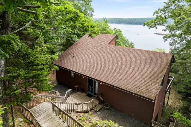 $925,000 | 127 Appalachee Road, Boothbay Harbor, ME 04538