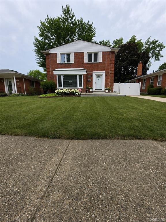 31159 Kelly Road Fraser, MI 48026 - Photo 1 of 34 Gallery Image 1