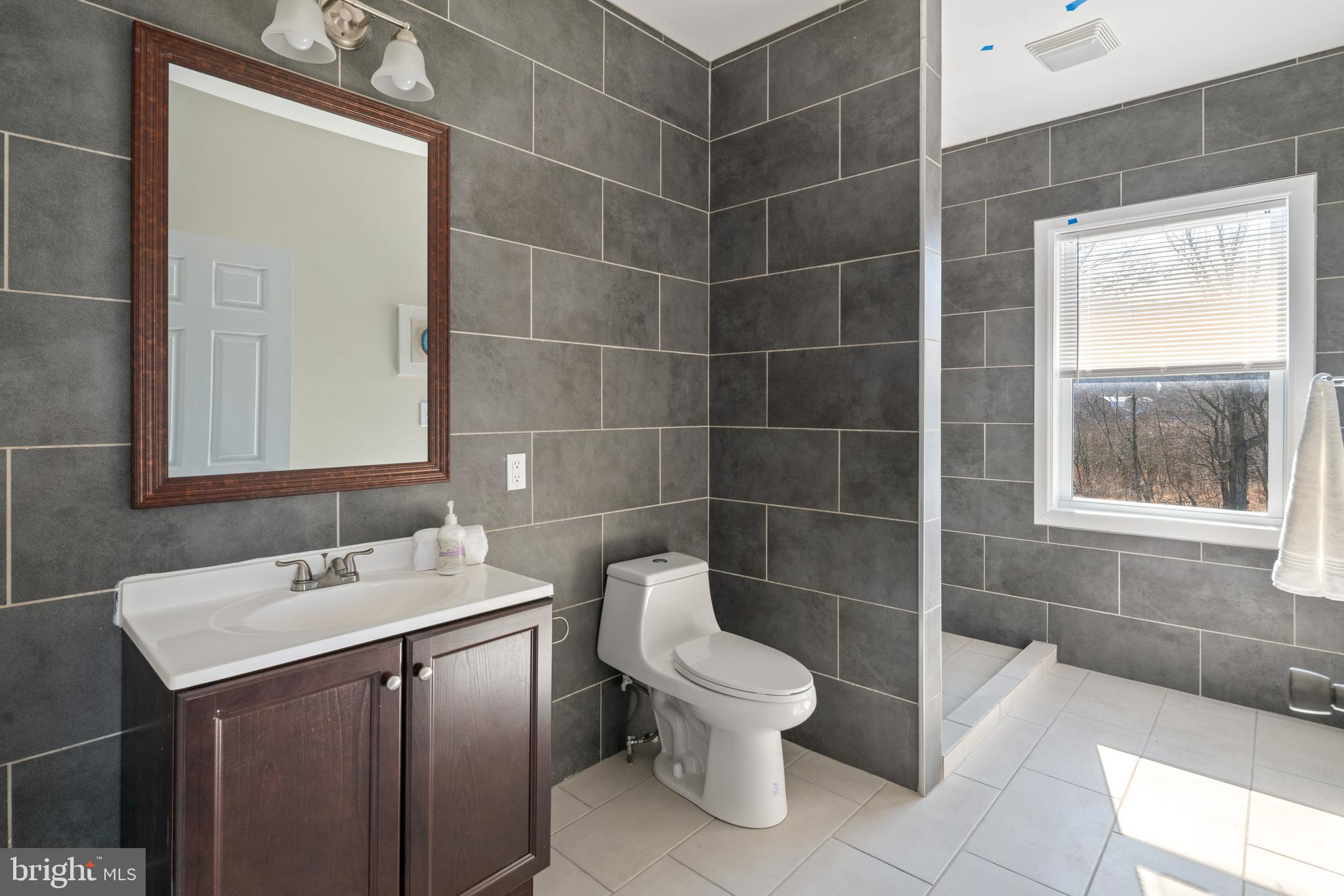 2620 Easton Road Hellertown, PA 18055 - Photo 45 of 96 Gallery Image 45