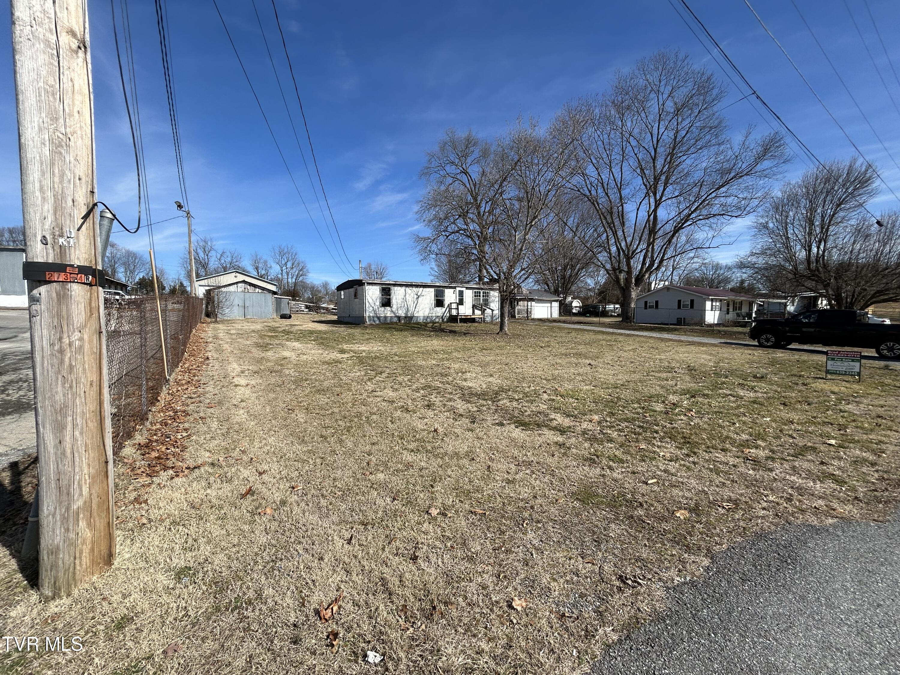 76 Orion Road Afton, TN 37616 - Photo 3 of 19 IMG_4369